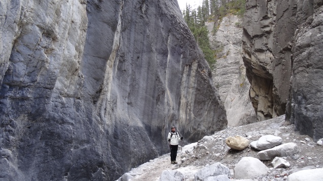 75 m. Vertical Cliffs in Grotto Canyon